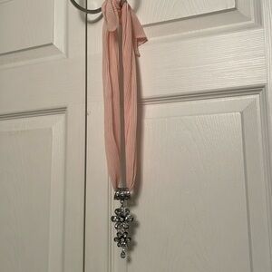 Scarf Necklace with Cut Faux Gem Stones Pendant Silver Tone